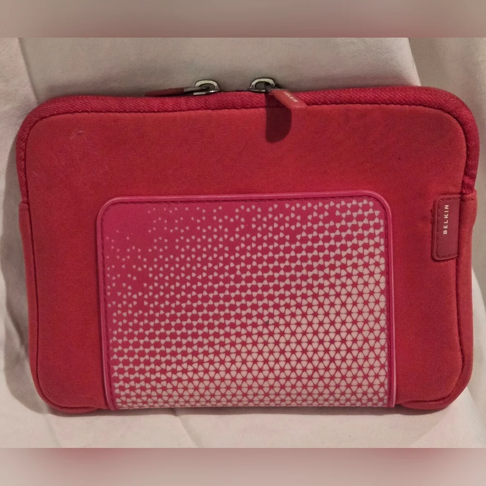Belkin Pink Neoprene Tablet Sleeve - Protective Carry Case